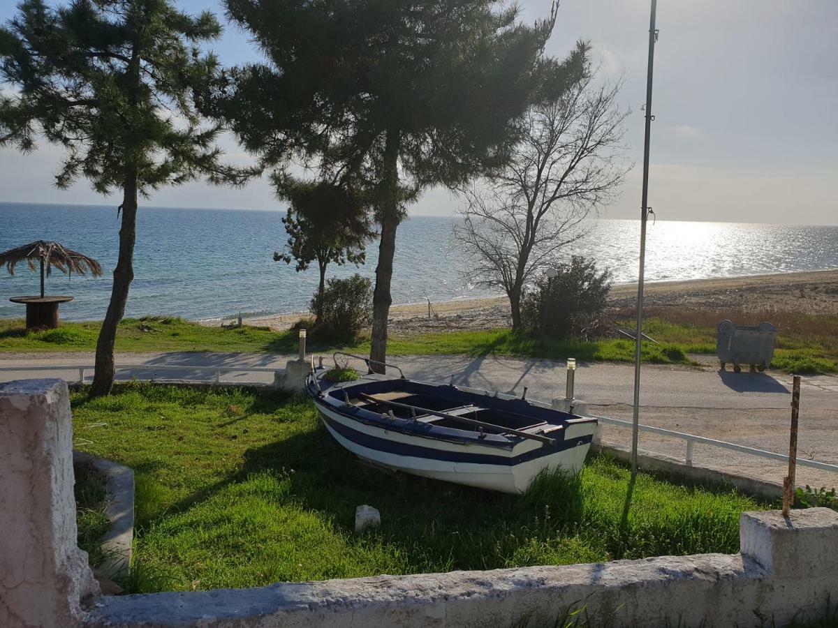 Kariani Beach Apartment エクステリア 写真