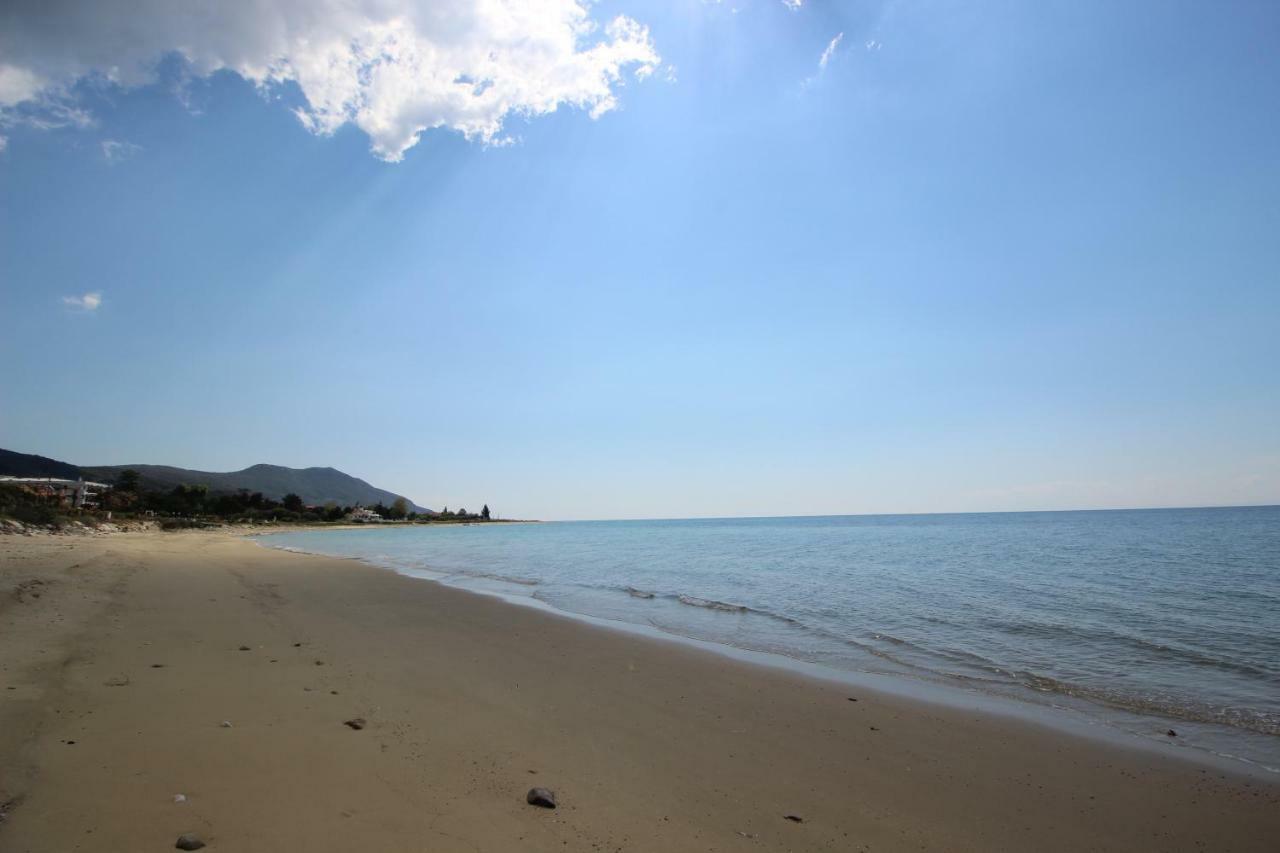 Kariani Beach Apartment エクステリア 写真
